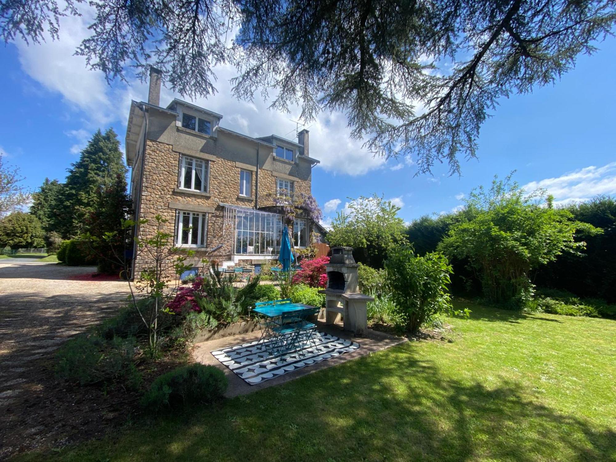 Maison De Montgibaud Exterior photo